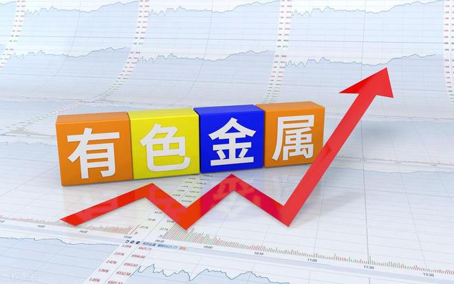 食饮行业，曙光初现，有望迎来景气拐点