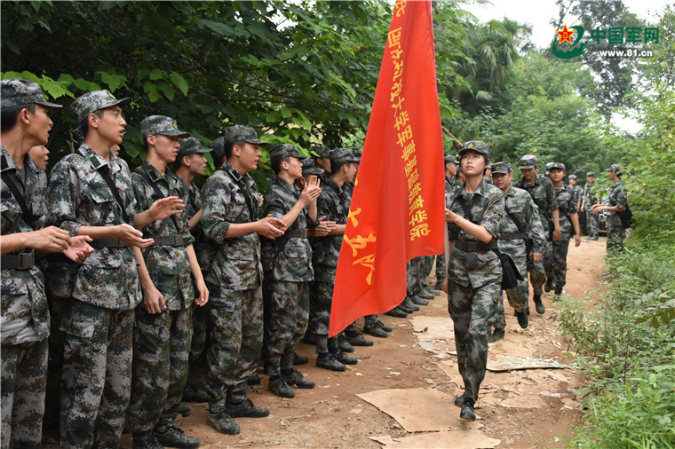 601718际华集团，从军需到民用的华丽转身