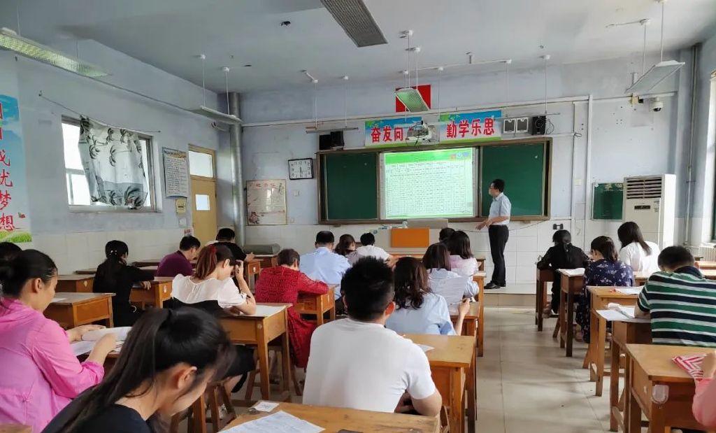 六只基金近两年跌幅超21%深度剖析与管理反思