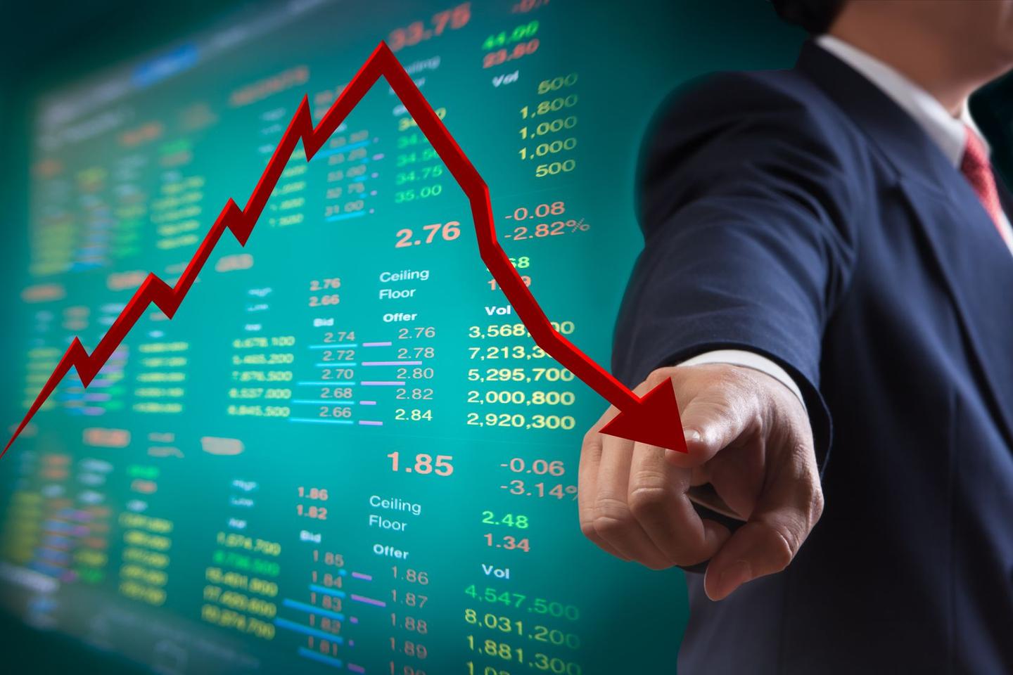 企业巨亏2.5亿美元引发市场恐慌，盘后股价暴跌16%