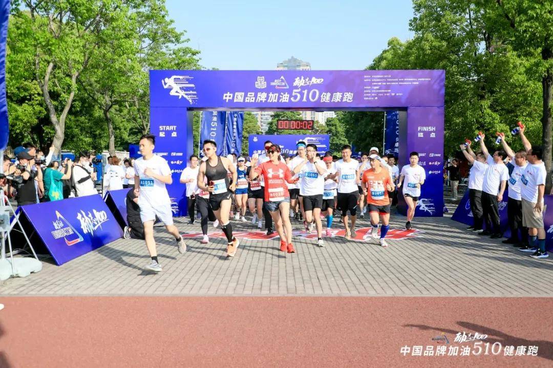 300459股票，科技与成长并驱的未来之星