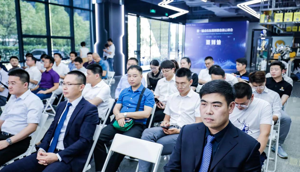 哪个手机软件炒股最好？全面解析与深度评测