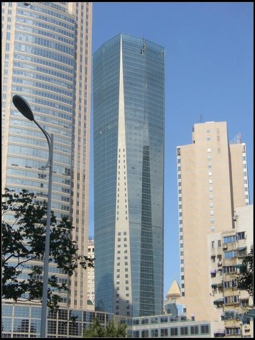 南京新百股票行情深度解析