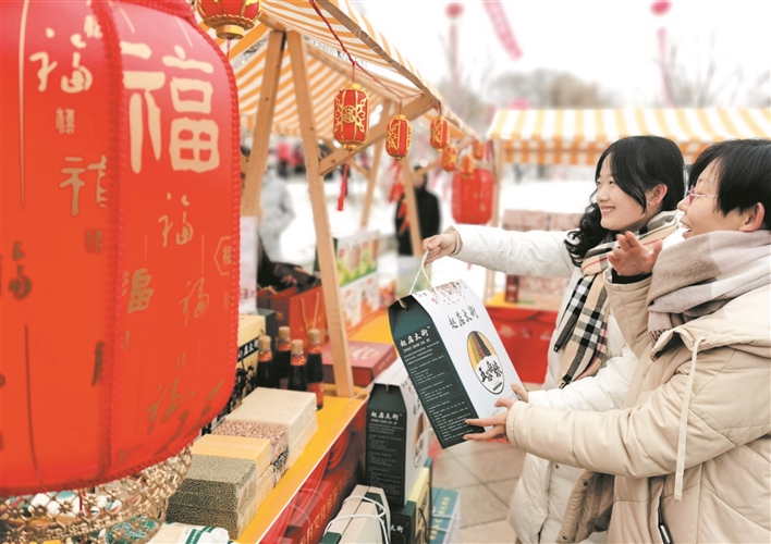 春节销售热潮下的农村经济新气象，销售收益好，农民增收有盼头