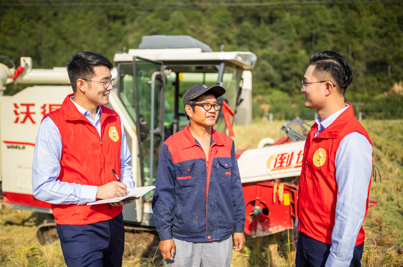 探索上海农村商业银行股份有限公司，服务三农，助力乡村振兴的金融力量