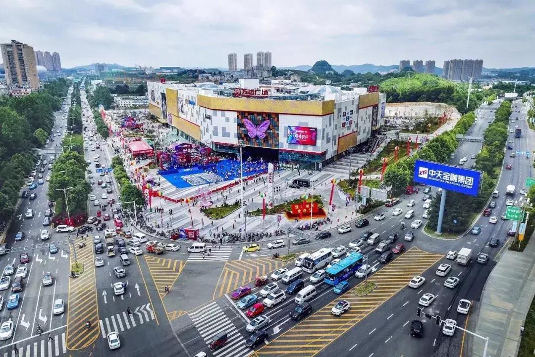 继续加快培育和发展新质生产力，推动经济社会高质量发展的关键路径