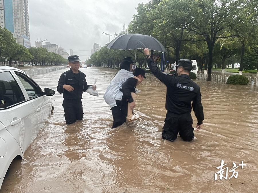 多地教育应急响应，郑州、济南等城市停课背后的思考与应对