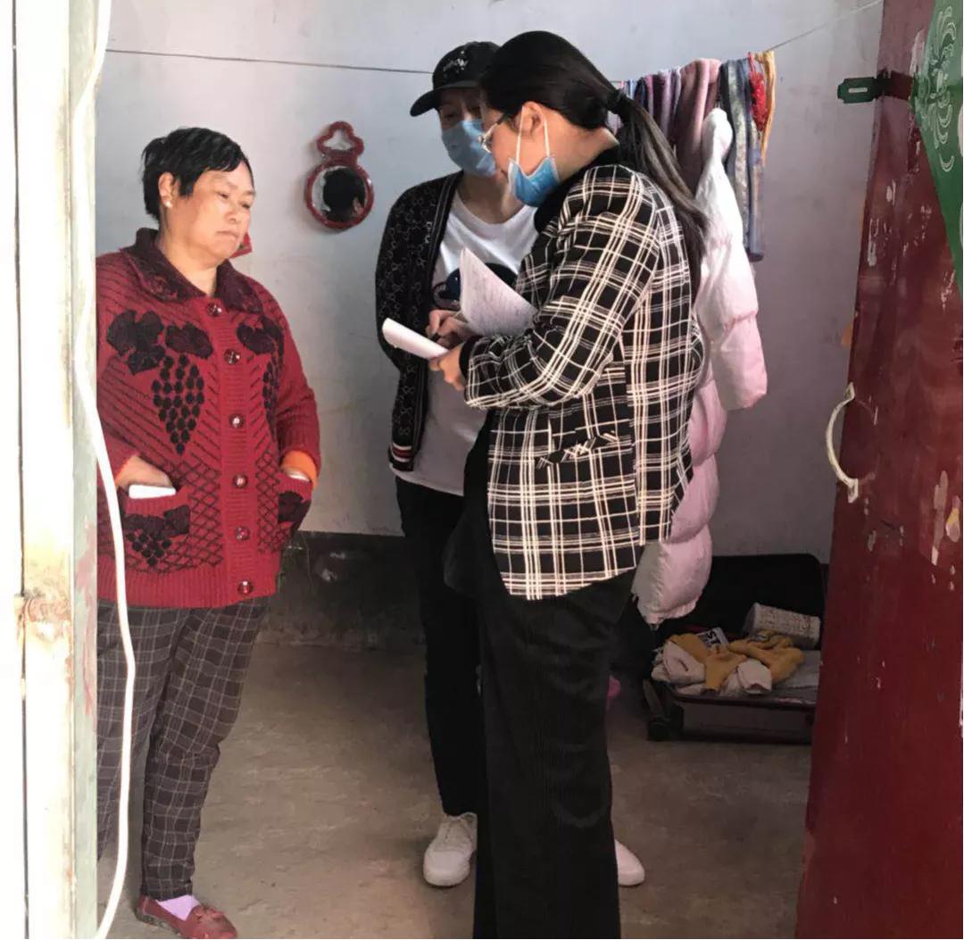 特大城市与超大城市消费限制，逐步消除住房、汽车及烟花炮竹等限制的探索