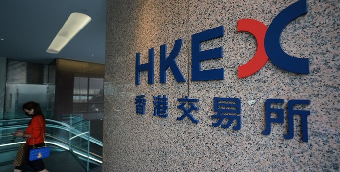 港交所第三季度收入稳健达标，目标价上调至347港元