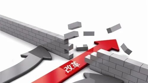 亟待改善，社会与环境的多维度挑战与应对策略