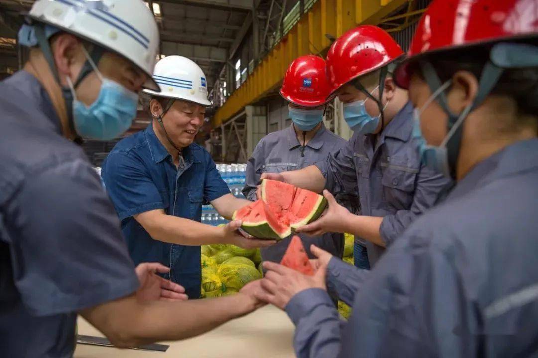 员工都是我的亲人，构建企业大家庭的温暖文化
