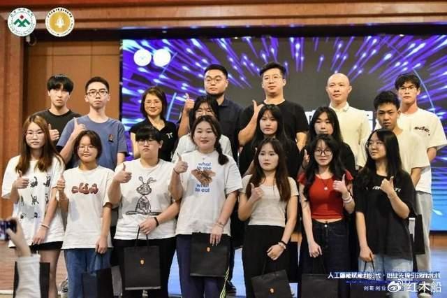 财源滚滚电脑炒股软件，引领智能投资新时代的先锋