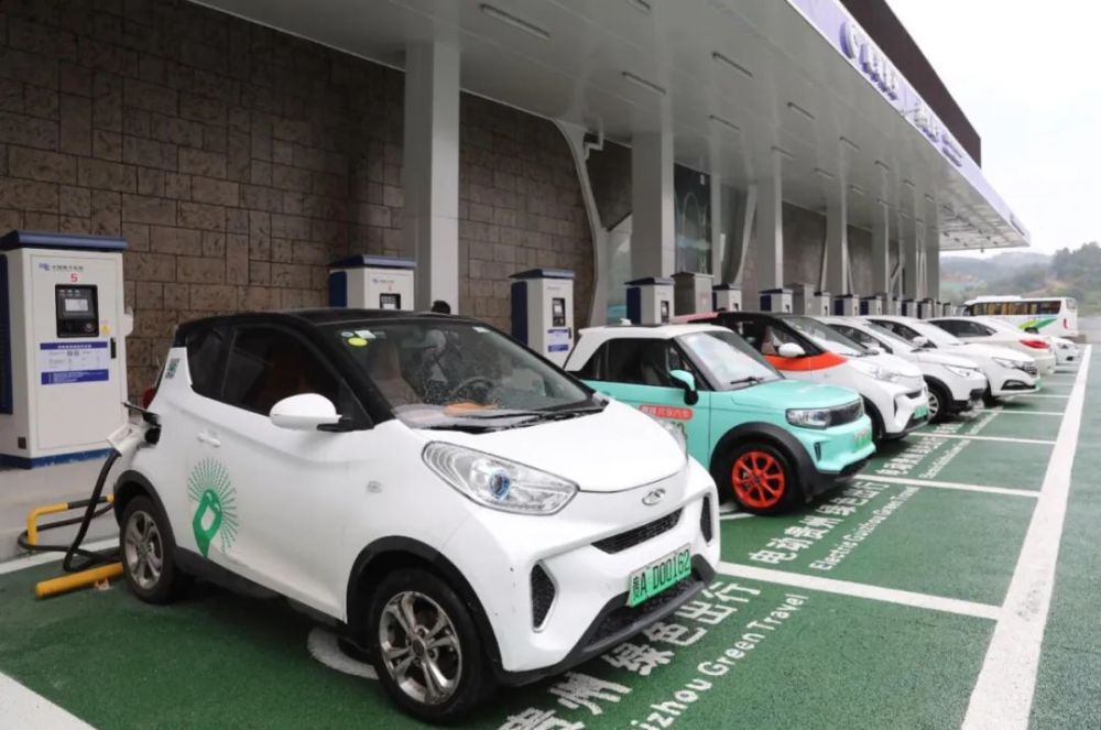 我国新能源汽车，领先全球3-5年的绿色革命先锋