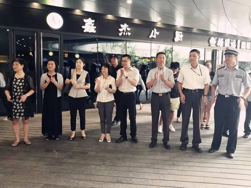 置信电气股吧，深度解析与投资策略