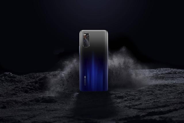 iQOO Neo10系列设计解读，科技与美学的完美融合