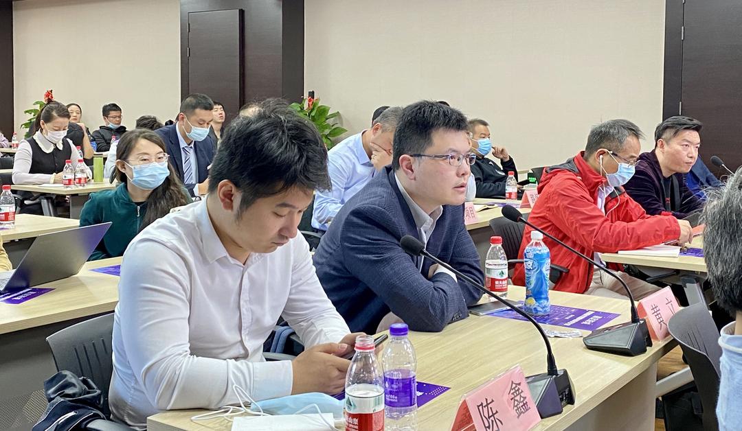富途牛牛，一站式炒股新体验，轻松下载开启智慧投资之旅
