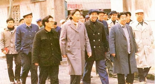 戳破无稽之谈，在信息洪流中坚守真相的灯塔